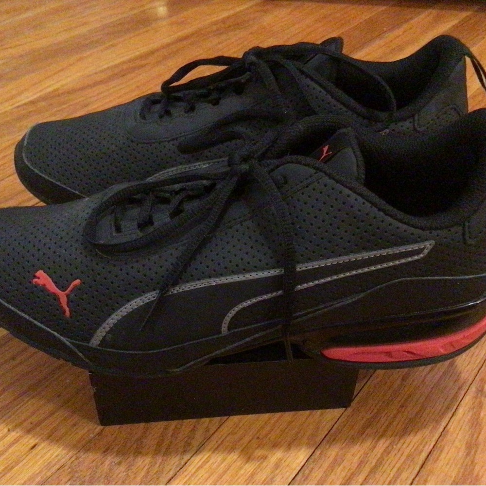 PUMA VIZ RUNNER SPORT SL BLACK MENS SIZE 10- NEW WITHOUT BOX